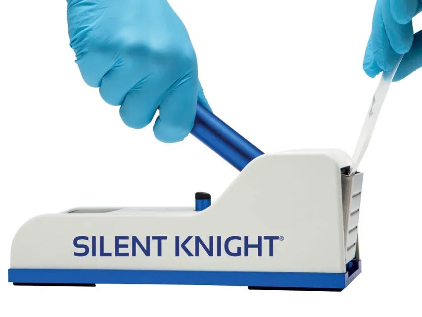 Dispozitiv sfarmat medicamente SILENT KNIGHT pentru pacienti cu disfagie dificultati inghitire